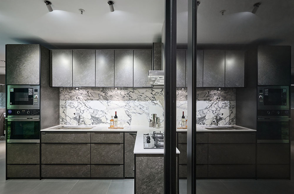 高雄義享天地門市