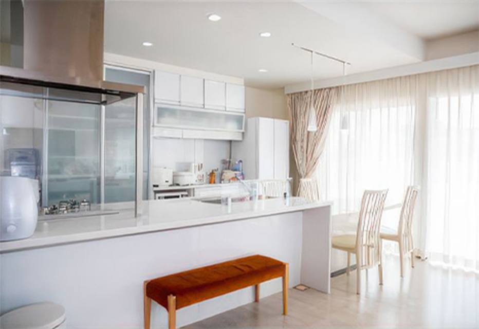 參觀展示廳時一見鍾情 廚房是太太的笑容來源